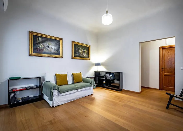 Yd Leone X Luxury 4 Bedroom